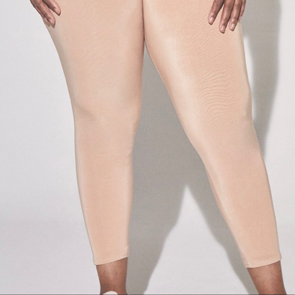 light nude leggings - Picture 2 of 2